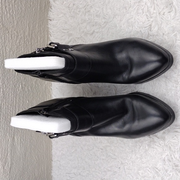 Marc Fisher Vanqar Black Leather Upper Pointed Toe Blocked Heel Moto Ankle Boot - Picture 3 of 16